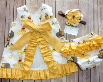 Girls Pinafore Dress Winnie the Pooh Ruffled Pinafore Outfit First Birthday Dress with Ruffled Bloomers Party Dress Baby Girls Clothing