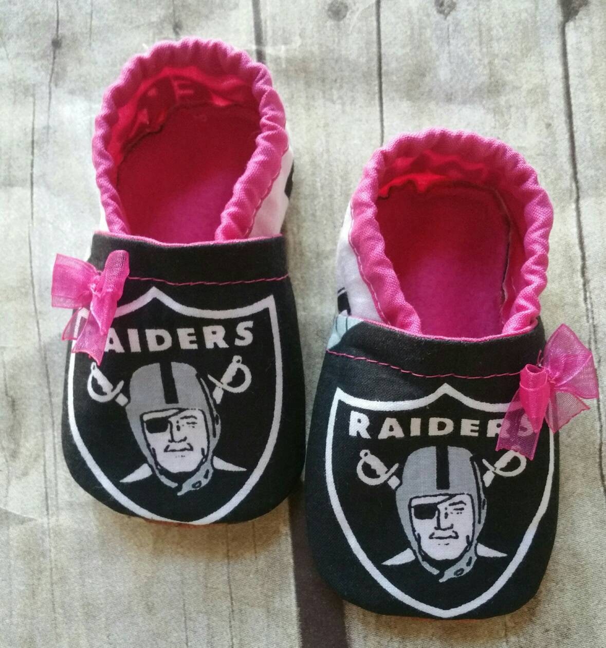 Oakland Raiders Pink Baby Booties