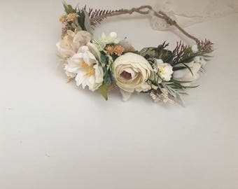 Ivory Flower crown- flower crown- Well dressed wolf- Ivory wild flower crown- Floral crown- Bridal Flower Crown- Flower Girl