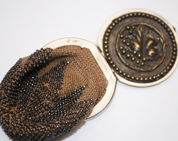 Antique Beaded Coin Pouch - Crochet Coin Purse - hinged bronze silver leaf cover - Brown star- change pouch