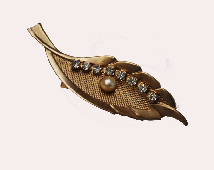 Gold Leaf Hair Clip - white Pearl - Clear Rhinestone - Barrette - Vintage Mid Century - hair pin