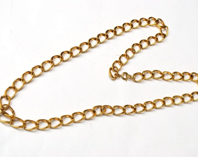 Vintage Chunky Gold Chain link - necklace - Mid century 30 inches