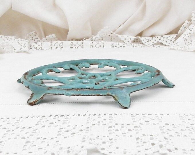 Round Antique French Cast Iron Turquoise Chippy Enamel Trivet, Hot Plate, Heat Mat, Cottage Kitchenware, French Country Decor, Kitchenware Round Antique French Cast Iron Turquoise Chippy Enamel Trivet, Hot Plate, Heat Mat, Cottage Kitchenware, French Country Decor, Kitchenware