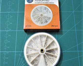 Watch Screw Assortment 250 Pieces Watchmakers Spare Parts