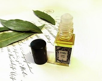 Natural Perfume oil Ambra Gold Botanical Fragrance roll on, Forest Resins, Fossilized Amber, Wood, Unisex 5 ml , cruelty free, vegan