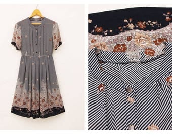 Beautiful 1940s Vintage Navy Stripe Flower Printed Short Sleeves Heart Neck Chiffon Day Career Work Dress