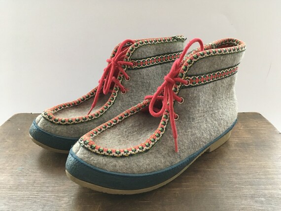 grey wool boots