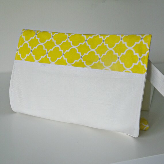Yellow quartrefoil pattern nappy clutch nappy wallet diaper