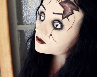 Cracked Broken Doll Halloween Mask