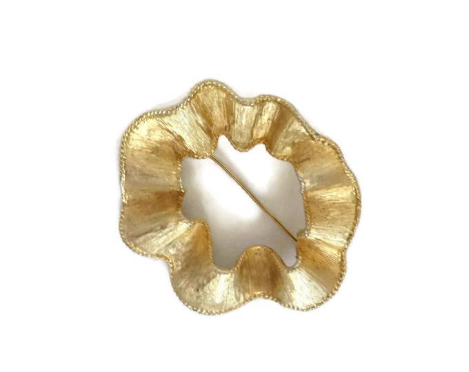 Abstract Circle Brooch - Vintage Sarah Coventry Gold Tone Circle Pin, Gift for Her, Gift Box