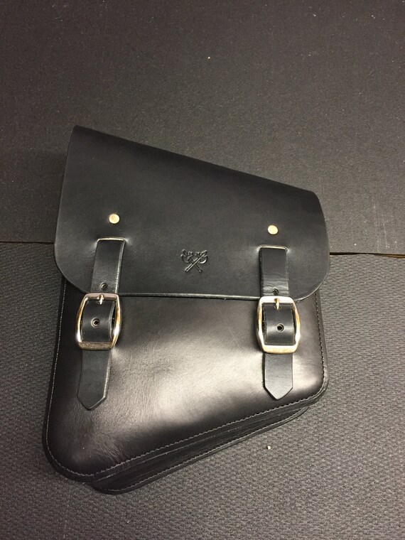 Harley Davidson Left Solo Saddle Bag / Motorcycle Swingarm Bag