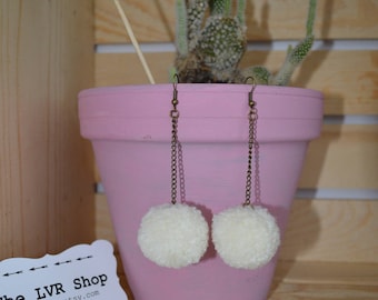 Pom Pom Earrings Medium