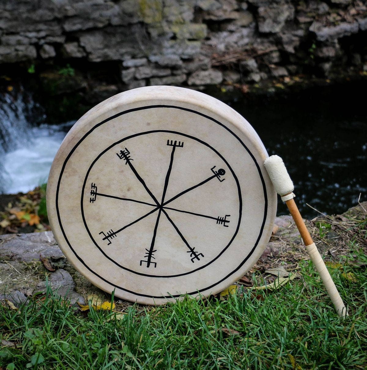 Vegvisir Viking Shaman Frame Drum Norse Rune Runes Shamanic