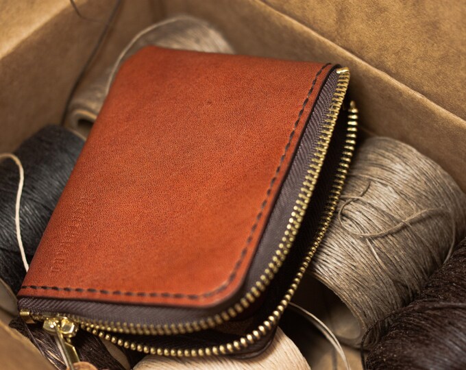 Horween Essex Leather Mini Zip Wallet /Small leather wallet / Horween Leather Wallet/ Card wallet/