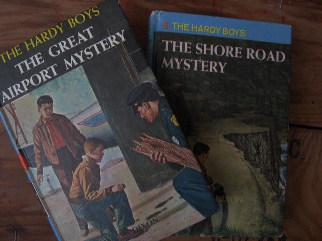 the story of the hardy boys in the shore road mystery The nancy drew and the hardy boys super mystery books are a new series first published in june 2007 and are not to be confused with the nancy drew and hardy boys supermystery series that was published between 1988 and 1998. the story of the hardy boys in the shore road mystery The nancy drew and the hardy boys super mystery books are a new series first published in june 2007 and are not to be confused with the nancy drew and hardy boys supermystery series that was published between 1988 and 1998.