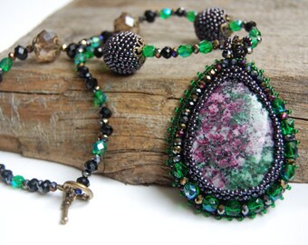 Jasper necklace bead embroidered pendant green purple gemstone natural crystal statement necklace