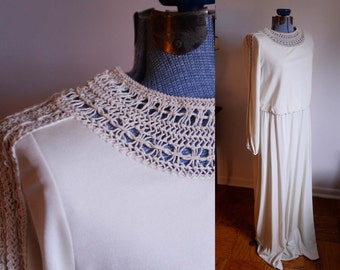 Medium / Large - Maxi Dress with Wonderful Collar Detail