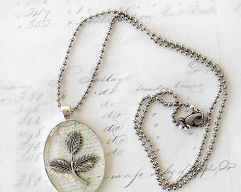 Nature Lover Gift - Leaf Resin Jewelry - Leaf Jewelry - Silver Resin Jewelry - Necklace Under 50 - Woodland Forest Jewelry - Gift for Mom