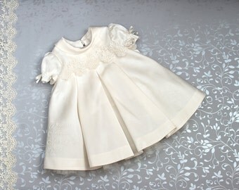Silk Christening Gown, Bonnet, Shoes & Hairband DE4252/01 Ivory - 0-6 Months Only main image 0