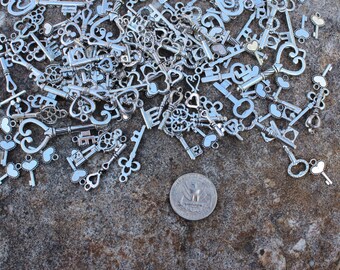 Silver Skeleton Keys, Small, Skeleton Key Charms, Wedding Favor Tags, Wedding Decorations, Bulk Skeleton Keys, Assorted Skeleton Keys, #KEY3