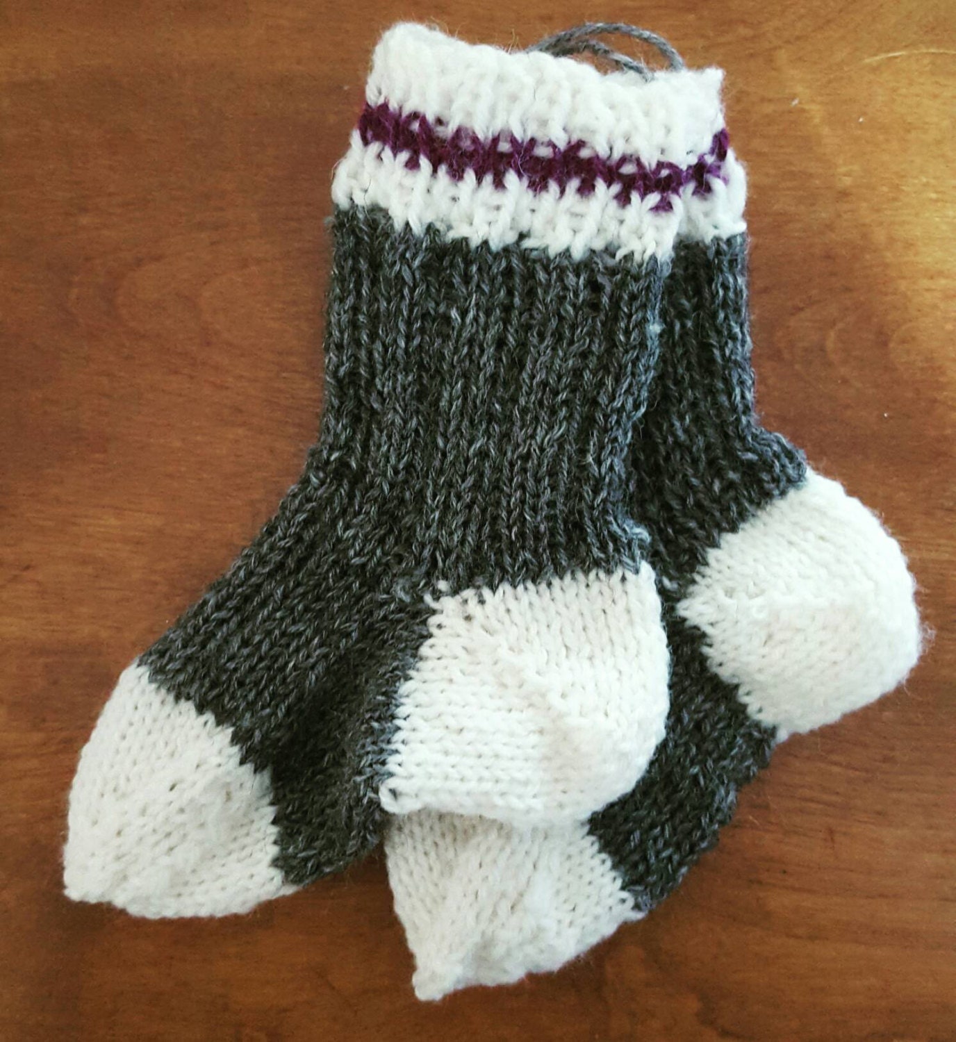 Infant/toddler knit wool socks