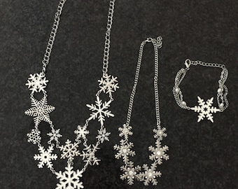Set of 3 for SALE! Free shippingSnow flake necklace snowflake bracelet set of 3 snowflake necklace and bracelet