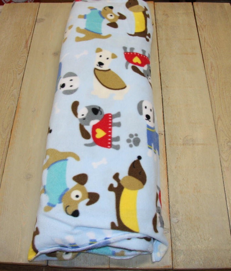Multi Dog Fleece Fabric Dog blanket Fleece Fabric Store low