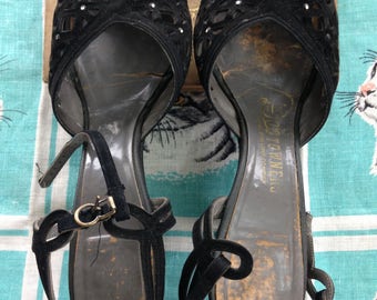 Vintage 1940's peep toe sandals black suede rhinestones lattice 8 Debtowners