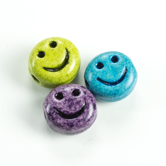25OFF Set of 3 Ceramic Smiley Face Beads Happy Carved Smile