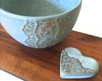 Bronze Blue Ceramic Lace Bowl with Heart Lace Cutlery Rest Set, Matcha Tea Bowl-Hideminy Lace Series