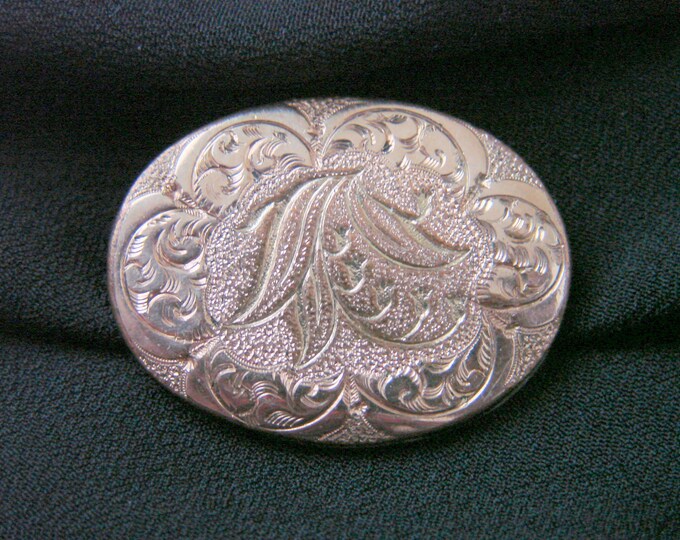 Victorian Floral Engraved Rolled Gold Plate Brooch Pin / Floral Etchings / Vintage Jewelry / Jewellery