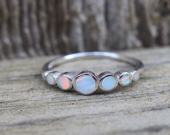 Vintage 925 Sterling Silver White Lab Opal Ring