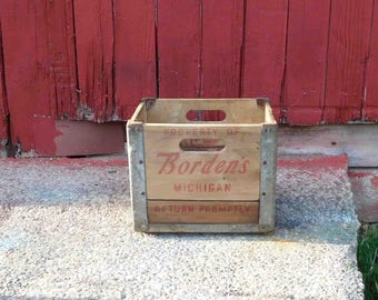Vintage BORDEN'S Milk Crate Michigan 1957,Wood and Metal, Advertising ,Cesco Container Company