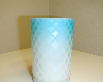 Mother of Pearl Satin Quilted Tumbler
