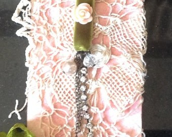 Victorian style mixed media Gift Tag
