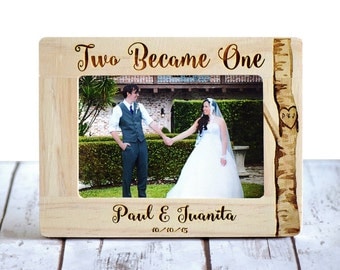 Personalized Wedding Frame, Wedding Gift, Rustic Frame, Two Became One, Wedding Gift, Gifts for couple, Anniversary Gift, Bridal Shower gift