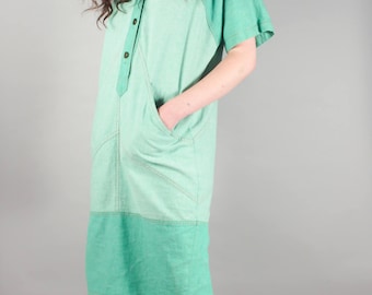 70's Avant Garde Pistachio Short Sleeve Shift Dress