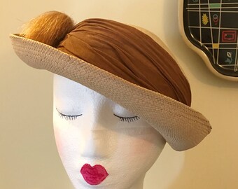 Vintage 1930s 1940s Straw Tilt Bowler Plume Hat