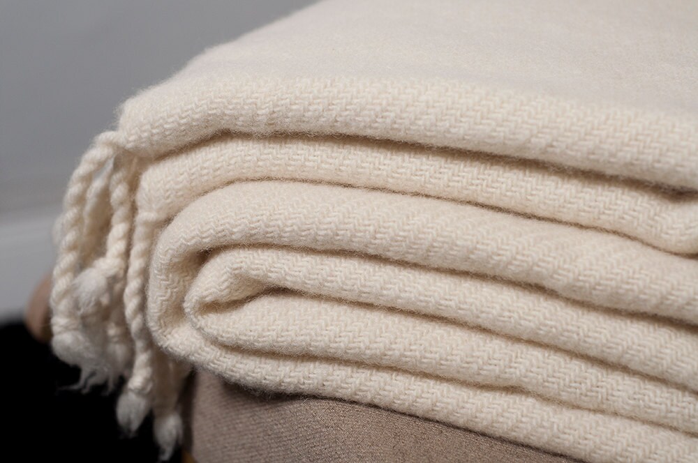 Merino Wool Blanket / 59 x 79 / 150 x 200 cm