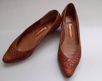 Grammarian Shoes | vintage tan woven leather heels size 8.5