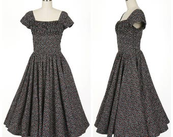Pretty Fitted Waist 1950's Floral Black and Blue New Look