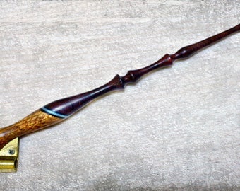 OBLIQUE PEN HOLDER