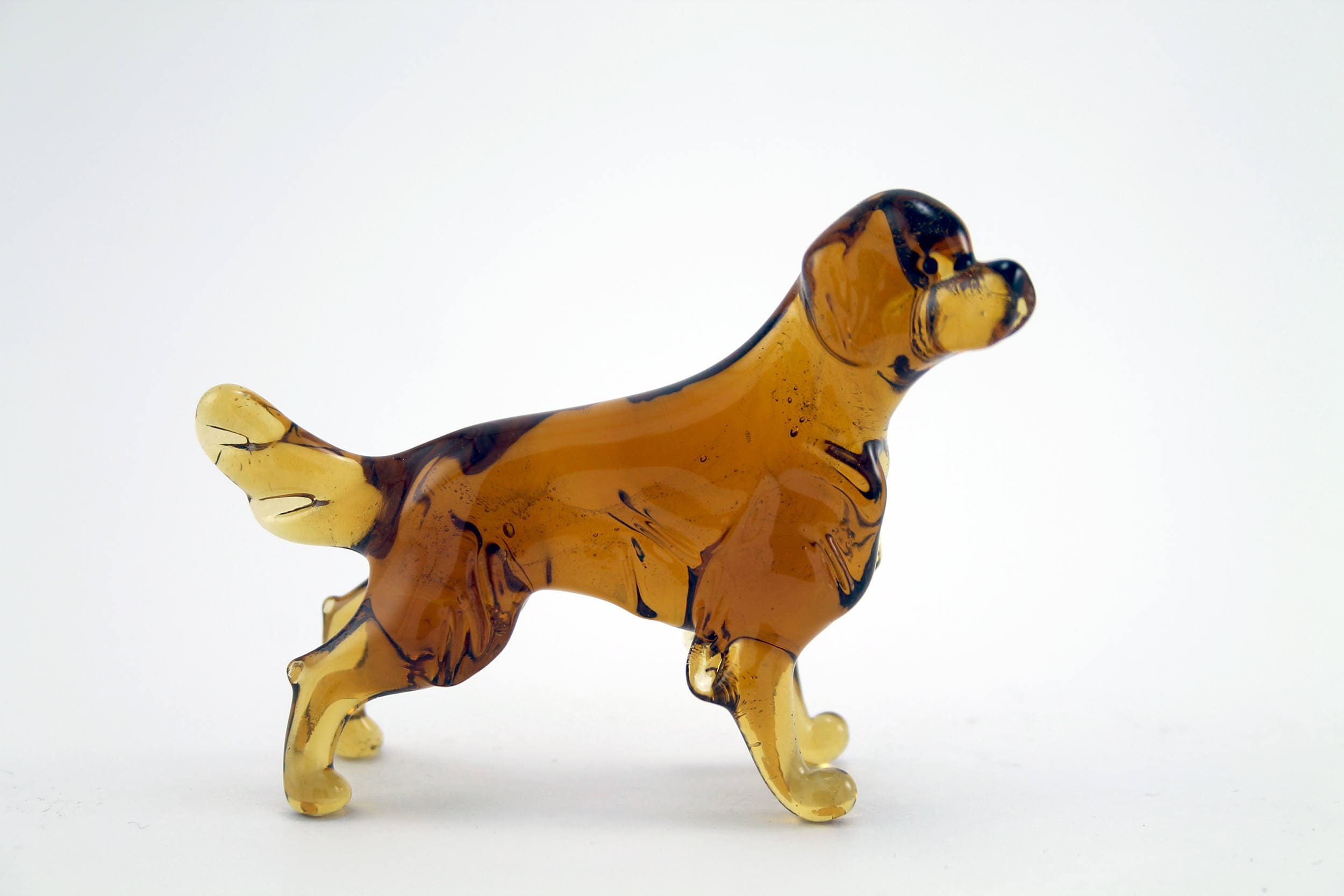 crystal labrador retriever figurine