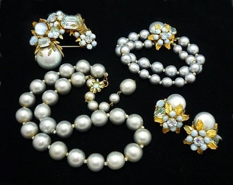Vintage SIGNED Miriam Haskell Pearl Jewelry Set, Demi Parure, Miriam Haskell Vintage Jewelry, Estate Jewelry, Antique Jewelry Set, C1960s