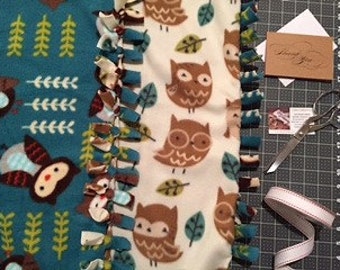 Hoot There It Is OWL fleece throw blanket
