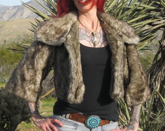 Vintage 90's FAUX FUR cropped jacket M