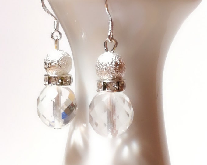 Bridal earrings, wedding earrings, silver dangle earrings, Dangle Earrings, gift ideas, beaded earrings,dangle earrings