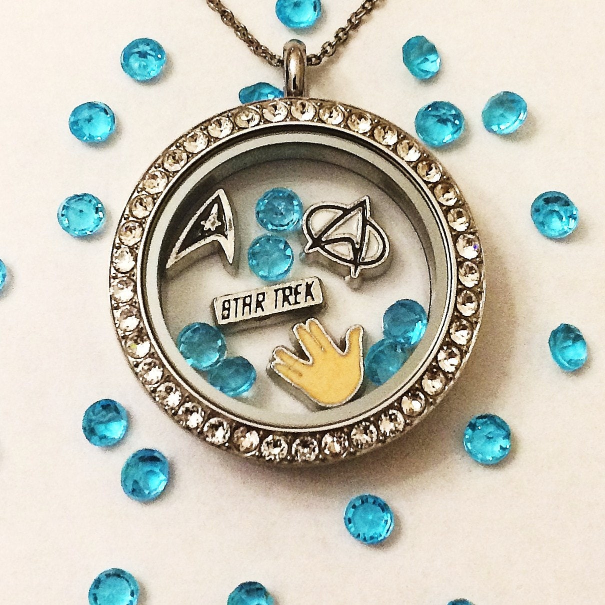 Star Trek Inspired Locket-Creatively Crafted Floating