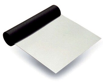 Raclette pastry cutter soft stainless steel to edge right channel ABS