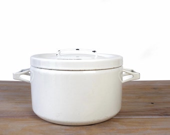 Vintage Seppo Mallat for Finel Arabia stockpot, scandinavian kitchen white enamel dutch oven, white enameled steel pot made in Finland